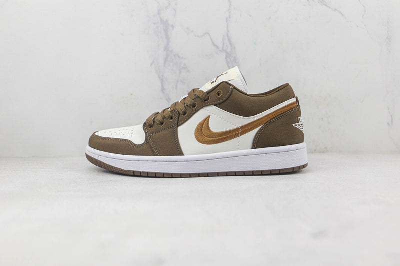 Air Jordan 1 Low "Light Olive"