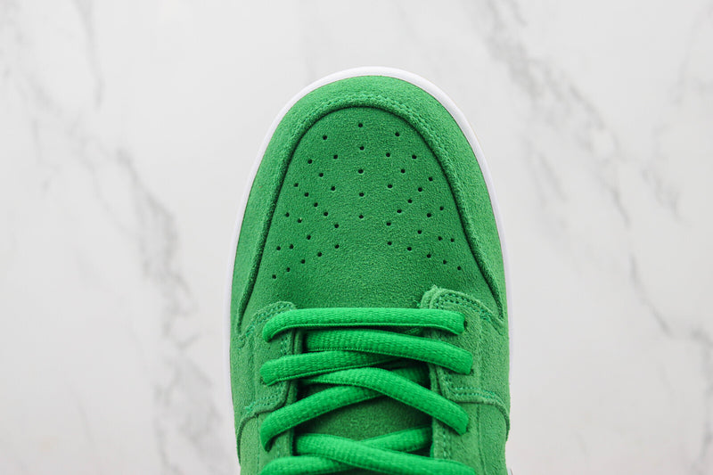 Nike SB Dunk Low "Pro St. Patrick's Day"