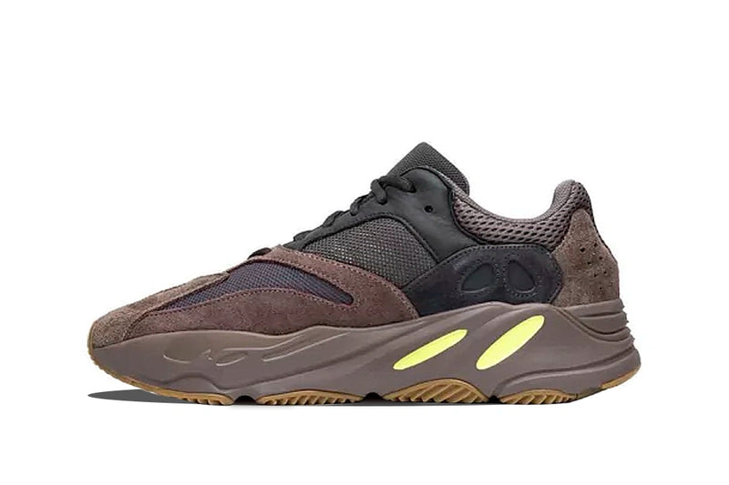 Adidas Yeezy 700 "Mauve"