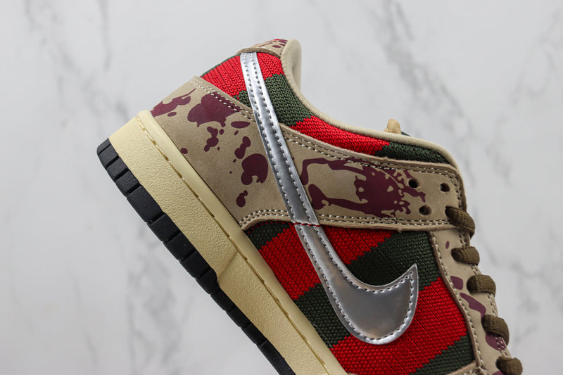 Nike SB Dunk Low "Freddy Krueger"