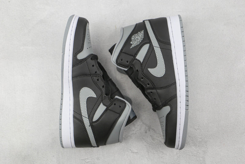 Air Jordan 1 Mid "Shadow"