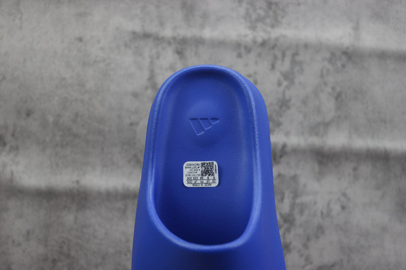 Adidas Yeezy Slide "Azure"