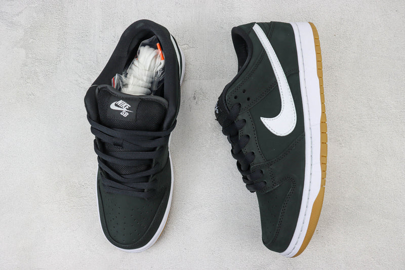 Nike SB Dunk Low "Black Gum"