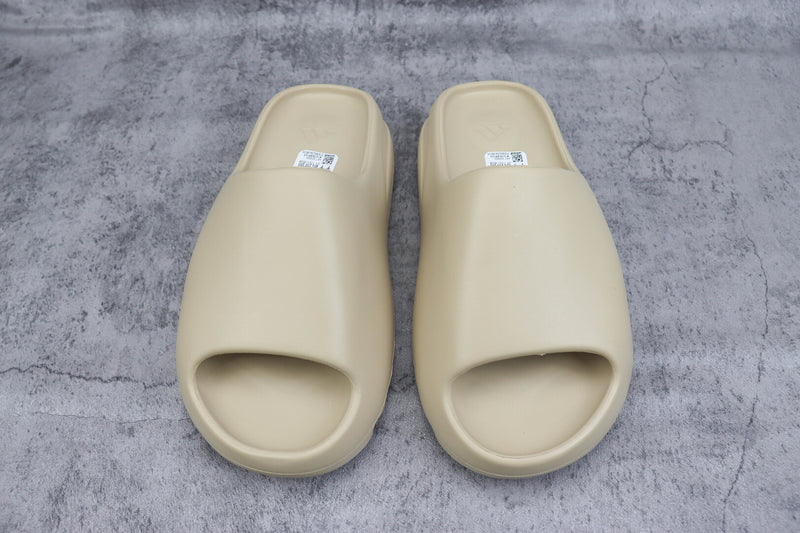 Adidas Yeezy Slide "Bone"