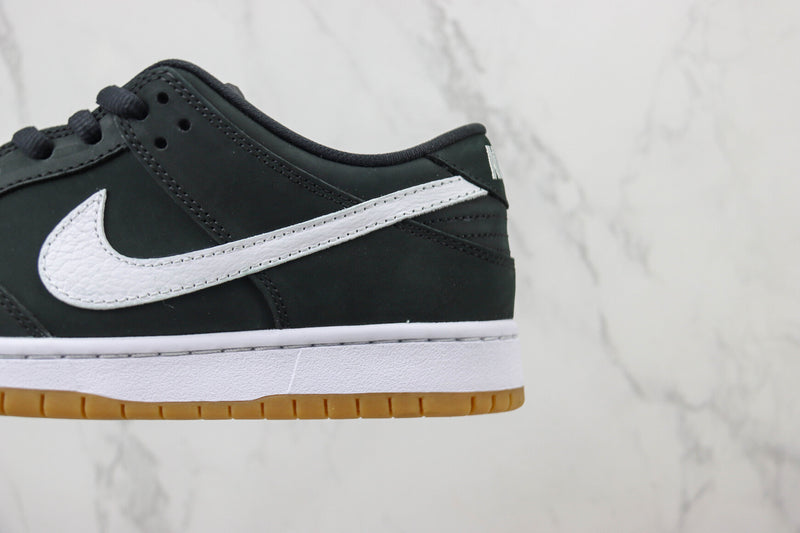 Nike SB Dunk Low "Black Gum"