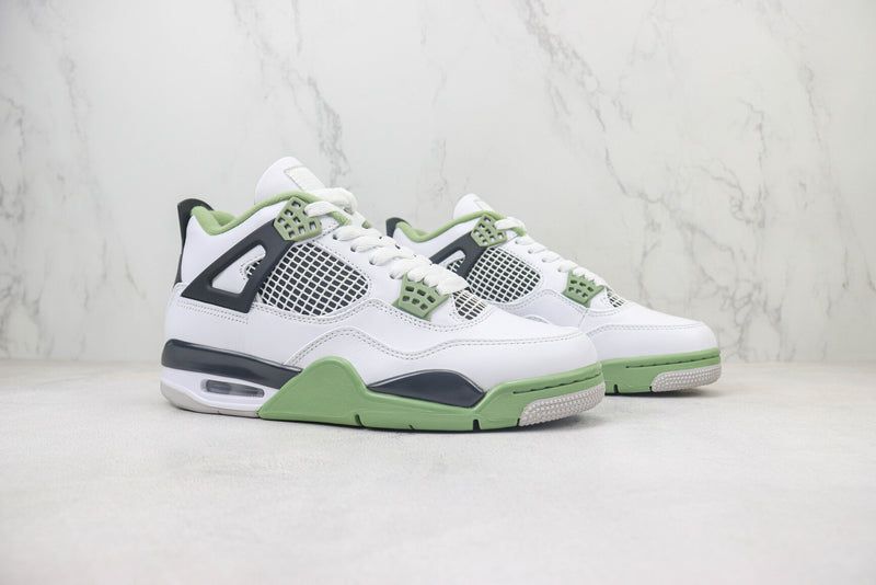 Air Jordan 4 "Seafoam"