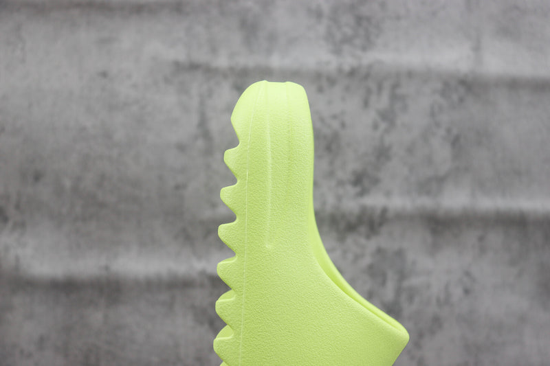 Adidas Yeezy Slide "Glow Green"