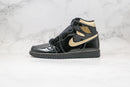 Air Jordan 1 Retro High OG "Black Metallic Gold"