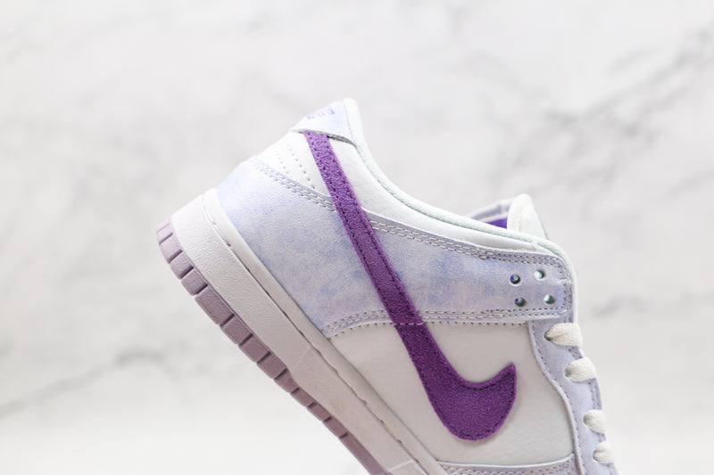 Nike SB Dunk Low OG "Purple Pulse"