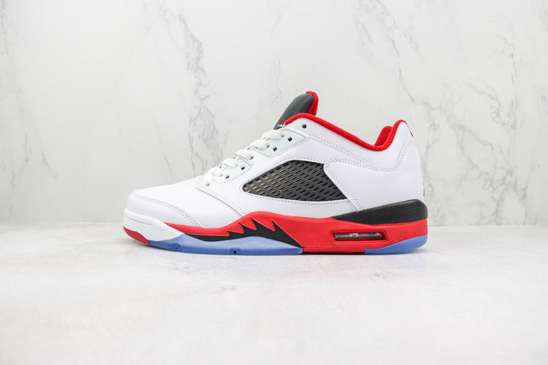 Air Jordan 5 Low "Fire Red"