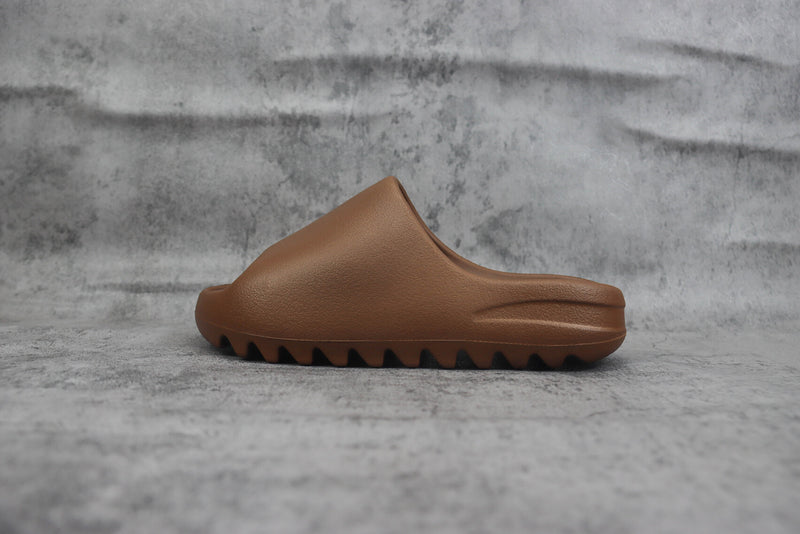 Adidas Yeezy Slide "Flax"