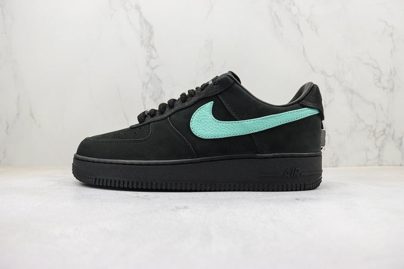 Nike Air Force 1 X Tiffany & Co