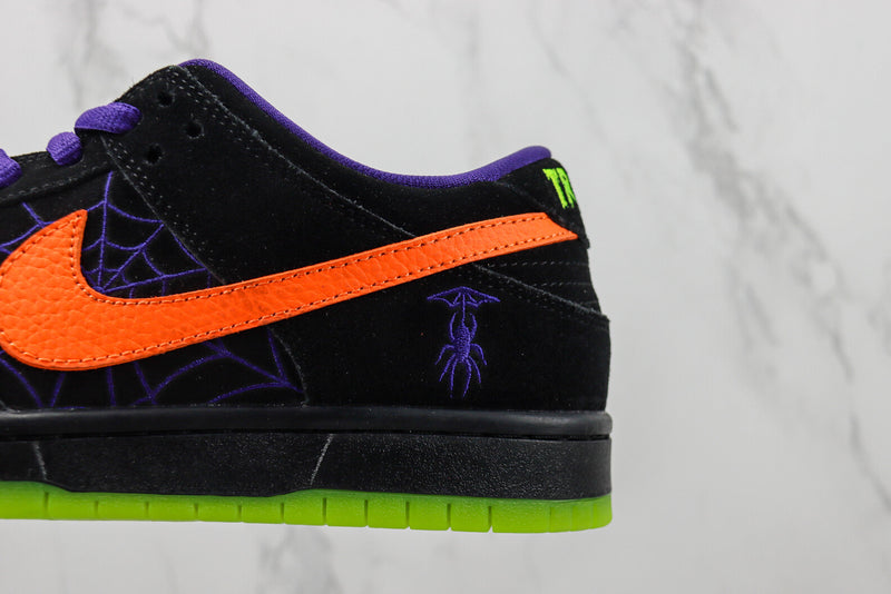 Nike SB Dunk Low "Night of Mischief Halloween"