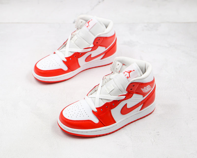 Air Jordan 1 Mid "Syracuse"