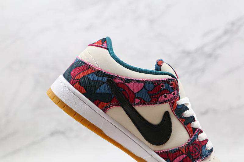 Nike SB Dunk Low "Abstract Art"